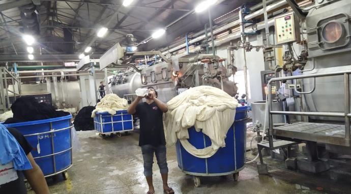 Dye vats